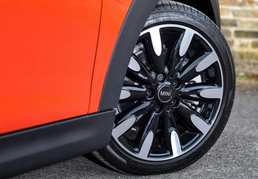 сход развал mini cooper
